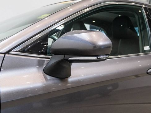 Used 2024 Toyota Camry XSE FWD image 12