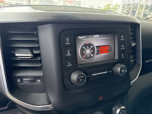 Used 2019 RAM 1500 Big Horn RWD image 25