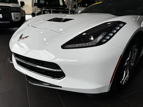 Used 2016 Chevrolet Corvette Stingray Coupe w/ Battery Protection Package RWD image 39
