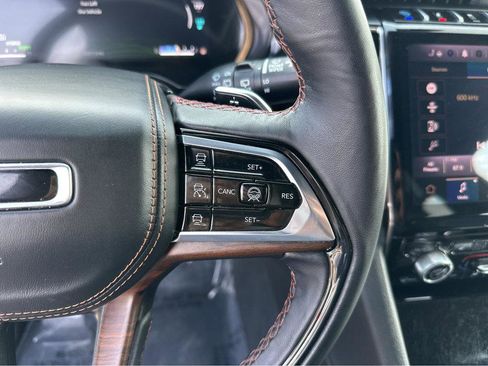 Used 2022 Jeep Grand Cherokee Summit w/ Advanced Protech Group IV image 23