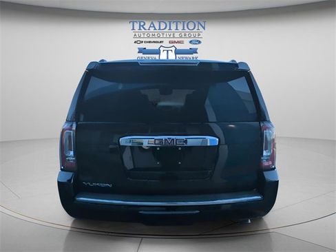 Used 2019 GMC Yukon Denali w/ Denali Ultimate Package image 4