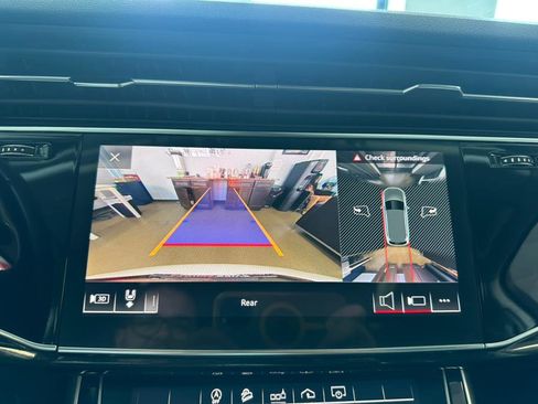 Used 2020 Audi Q7 3.0T Premium Plus w/ Premium Plus Package image 49