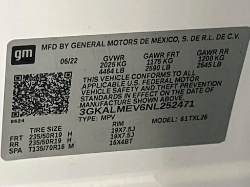 Used 2022 GMC Terrain SLE w/ Driver Convenience Package FWD image 29