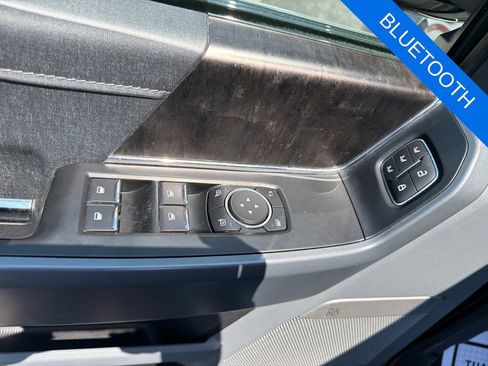 Used 2022 Ford F150 Lariat AWD/4WD image 14