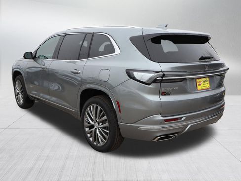 New 2026 Buick Enclave Avenir w/ Super Cruise Package AWD/4WD image 5