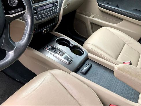 Used 2021 Honda Pilot EX-L image 15