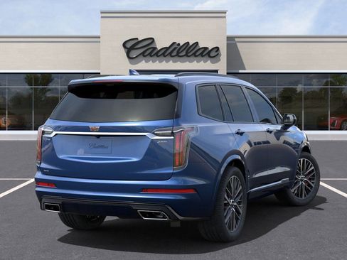 New 2025 Cadillac XT6 Sport w/ Platinum Package image 4