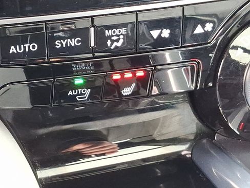 Certified 2025 Acura MDX Technology Package image 27