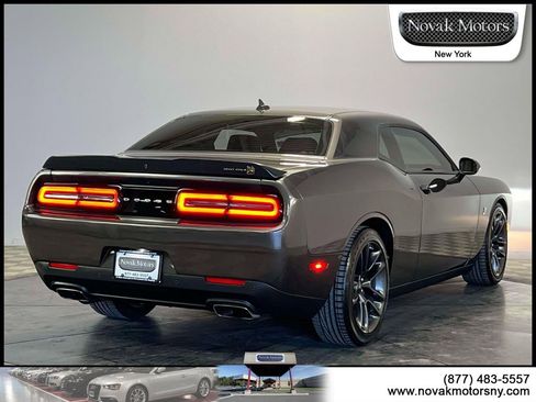 Used 2022 Dodge Challenger R/T Scat Pack w/ Plus Package RWD image 8