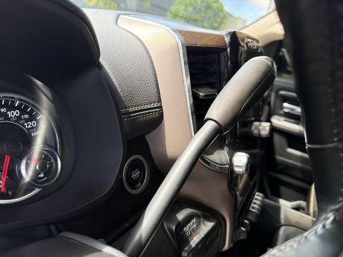 Used 2022 RAM 3500 Laramie AWD/4WD image 71