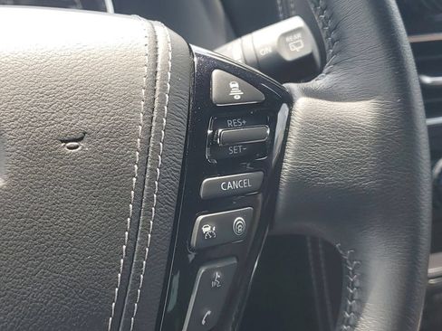 Used 2022 Nissan Armada Platinum RWD image 34