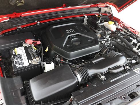 Used 2020 Jeep Wrangler Sport AWD/4WD image 31