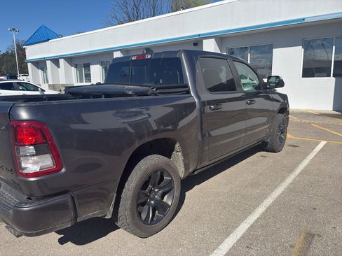 Used 2021 RAM 1500 Big Horn image 3