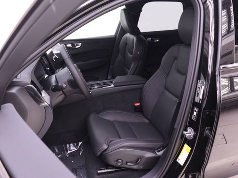 New 2026 Volvo XC60 B5 Ultra w/ Protection Package Premier AWD/4WD image 7