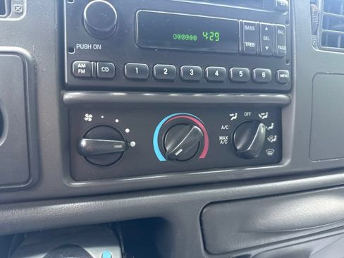 Used 2003 Ford F350 Lariat AWD/4WD image 21