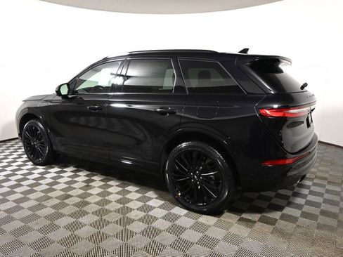 New 2026 Lincoln Corsair Grand Touring AWD/4WD image 3