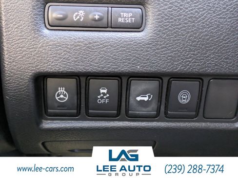 Used 2020 Nissan Murano SV image 21