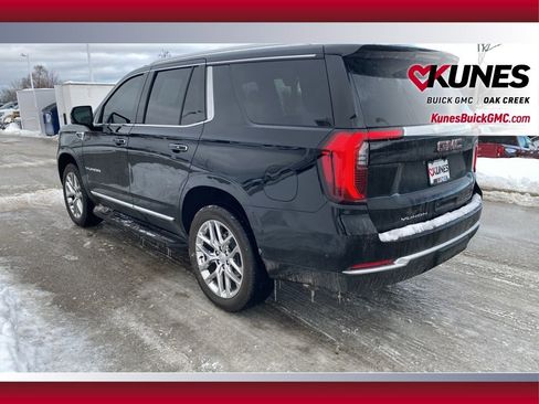 Used 2025 GMC Yukon Elevation w/ LPO, Floor Liner Package image 6