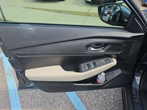 Used 2024 Honda Accord EX image 9