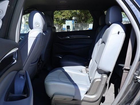 Certified 2024 Buick Enclave Premium image 10