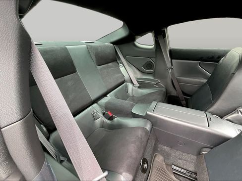 Certified 2025 Toyota GR86 Premium w/ ALL Weather Mat Package (TMS) RWD image 19