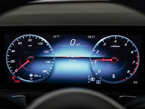 Certified 2022 Mercedes-Benz GLB 250 4MATIC w/ AMG Line image 17