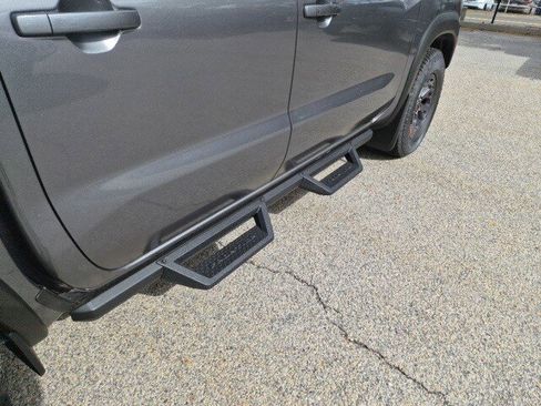 New 2026 Nissan Frontier PRO-4X w/ Pro-4x Convenience Package image 11