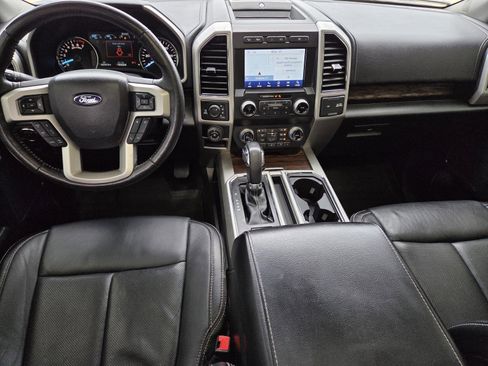 Used 2019 Ford F150 Lariat w/ Equipment Group 502A Luxury AWD/4WD image 12