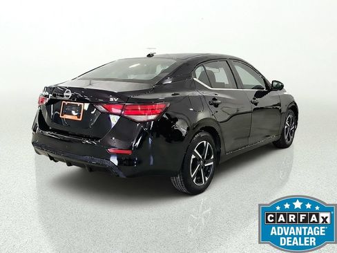 Used 2024 Nissan Sentra SV FWD image 7
