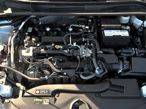 Used 2024 Toyota Corolla LE image 42