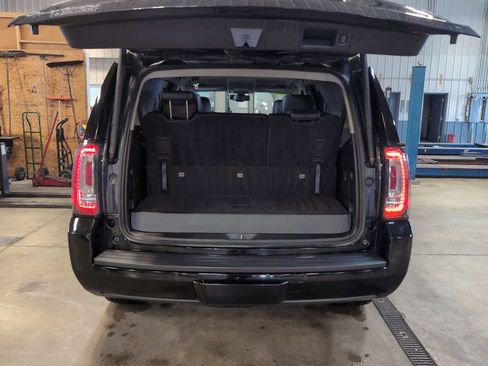 Used 2017 GMC Yukon SLE w/ Convenience Package image 22