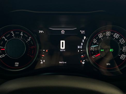 Used 2015 Dodge Challenger R/T RWD image 11