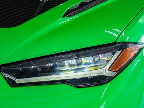 Used 2023 Lamborghini Urus Performante image 13