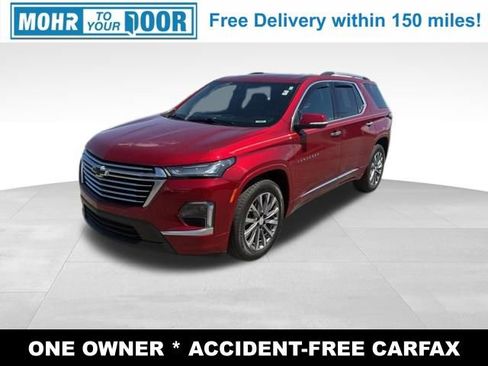Used 2023 Chevrolet Traverse Premier w/ LPO, Floor Liner Package FWD image 1