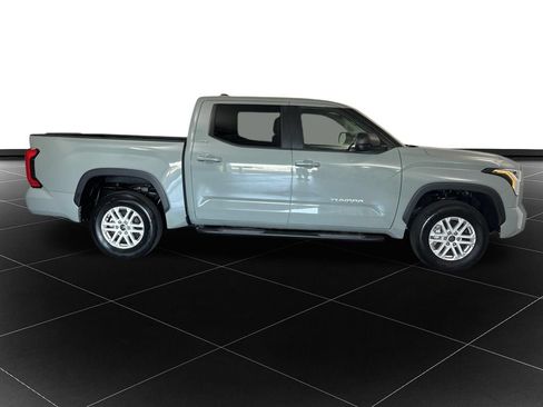 Used 2024 Toyota Tundra SR5 w/ SR5 Premium Package AWD/4WD image 6