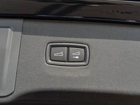 New 2026 Porsche Cayenne GTS image 34