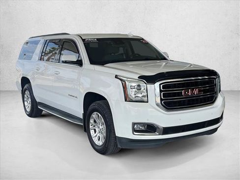Used 2020 GMC Yukon XL SLE w/ Convenience Package RWD image 5