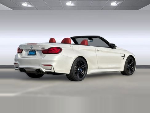 Used 2020 BMW M4 Convertible w/ Competition Package image 8