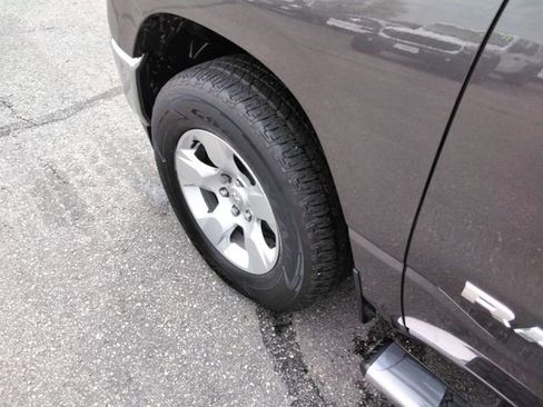 Used 2023 RAM 1500 Big Horn AWD/4WD image 20
