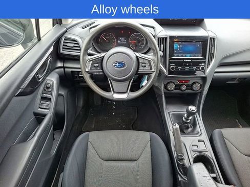 Used 2019 Subaru Crosstrek 2.0i image 13