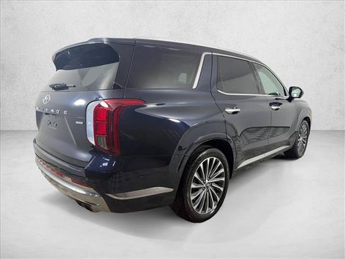 Used 2023 Hyundai Palisade Calligraphy AWD/4WD image 5