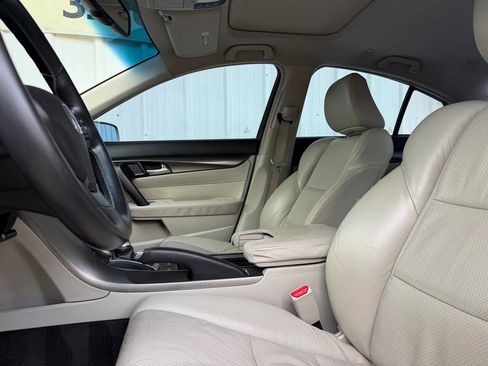 Used 2012 Acura TL w/ Technology Package FWD image 17