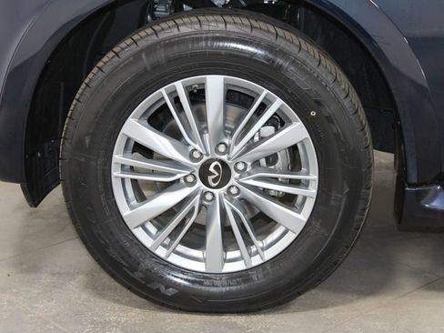 Used 2024 INFINITI QX80 Luxe image 21