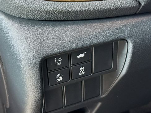 Used 2020 Honda CR-V Touring image 9