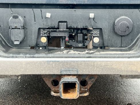 Used 2020 Chevrolet Silverado 1500 LT w/ All-Star Edition image 33