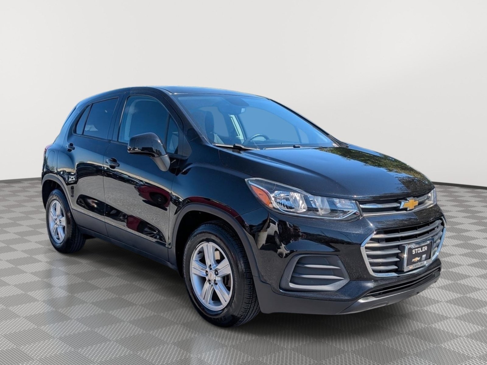 Used 2021 Chevrolet Trax LS w/ Tint and Cruise Package FWD image 7
