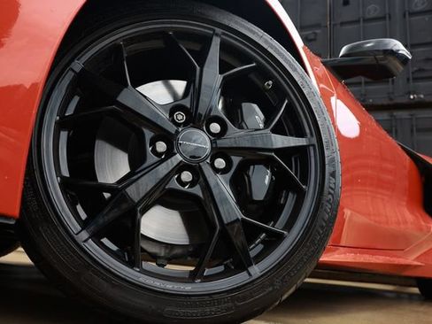 Used 2020 Chevrolet Corvette Stingray Premium Cpe w/ 3LT Preferred Equipment Group RWD image 35