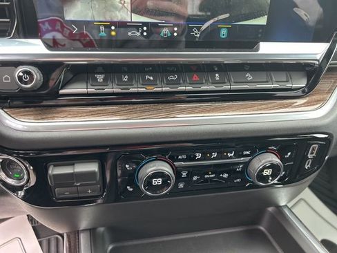 New 2026 Chevrolet Silverado 2500 LT w/ Trail Boss Package AWD/4WD image 25