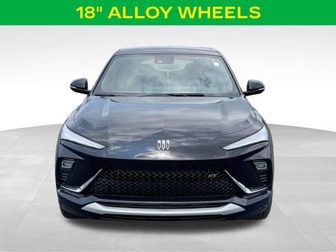 Used 2024 Buick Envista Sport Touring w/ Convenience I Package FWD image 3