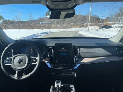 New 2026 Volvo XC90 B6 Plus w/ Protection Package image 11